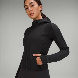 Lululemon Push your Pace Jacket size 6